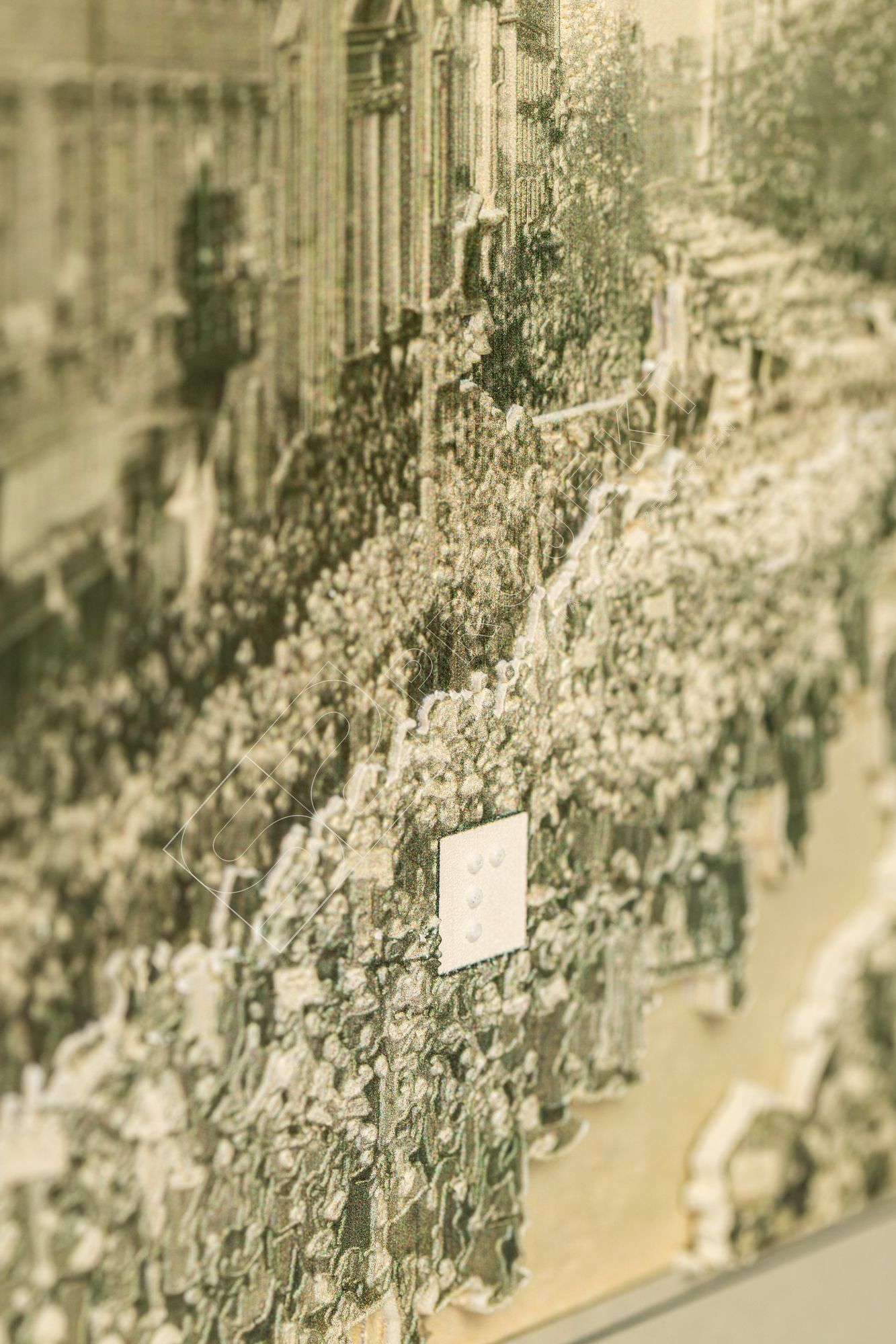 S2TS-grafiki, które mają za zadanie pomóc w uzyskaniu wyobrażenia oraz ogólnych informacji o danym obiekcie (np. o przedmiocie lub obrazie ze zbiorów muzeum - obrazek 4