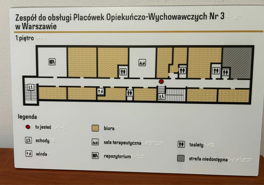 PLANY TYFLOGRAFICZNE NA STELAŻACH