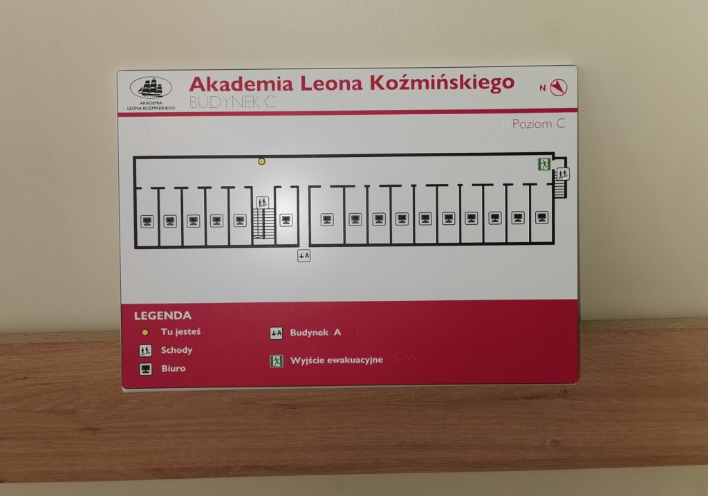 PLANY TYFLOGRAFICZNE NA STELAŻACH
