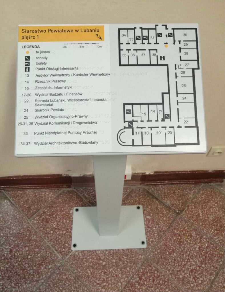 PLANY TYFLOGRAFICZNE NA POSTUMENTACH
